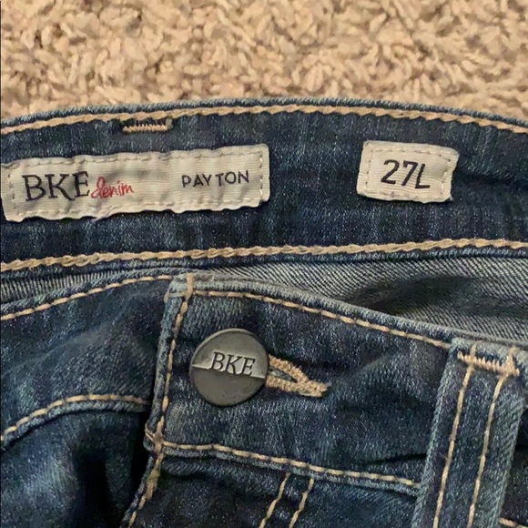 Jeans - Picture 3 of 4